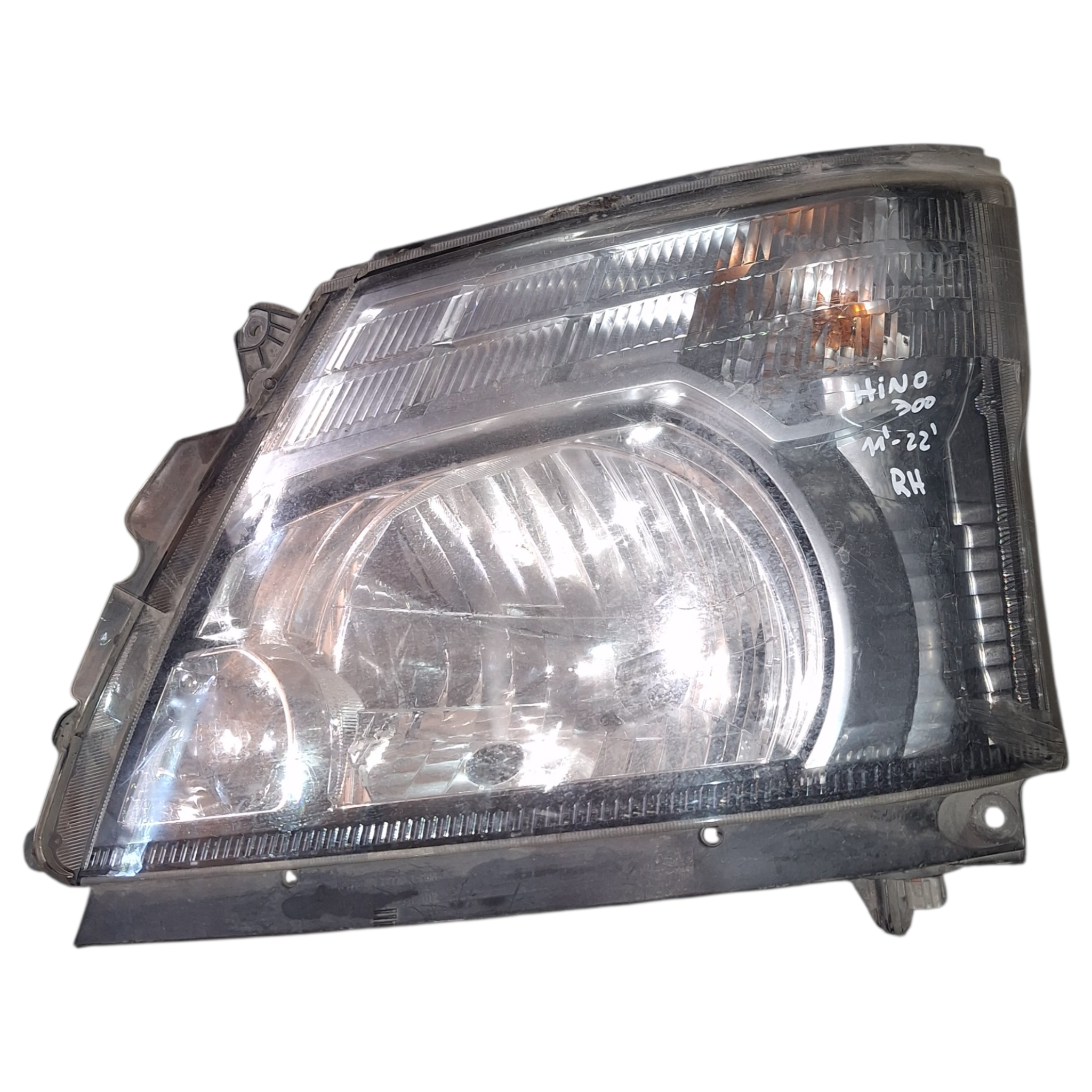 OPTICO DERECHO HINO 300 2011/2022