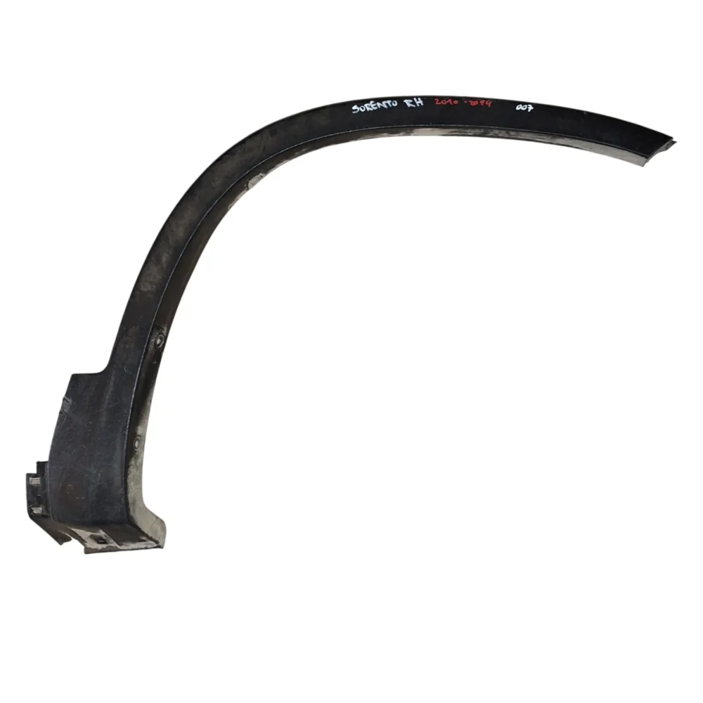 MOLDURA PASO DE RUEDA DELANTERA DERECHA KIA SORENTO 2010/2014