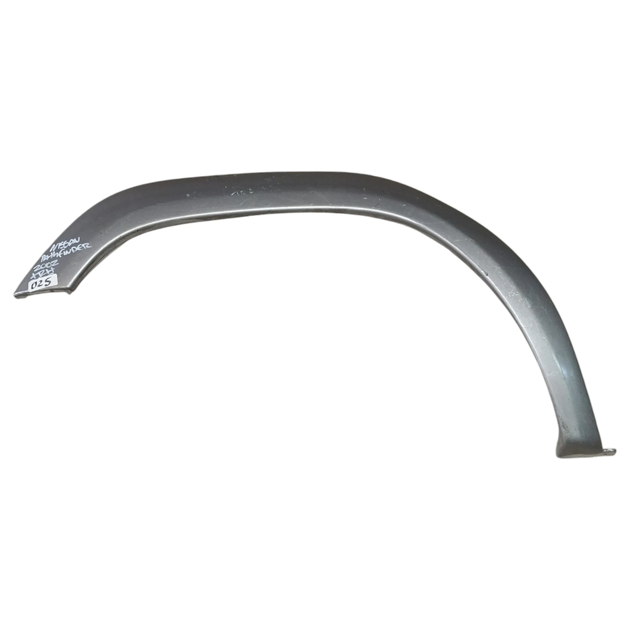 MOLDURA PASO DE RUEDA TRASERA DERECHA NISSAN PATHFINDER 1995/2005