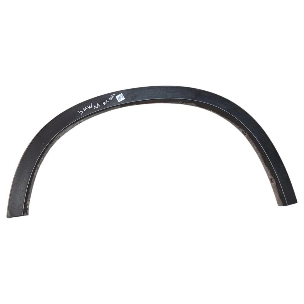 MOLDURA PASO DE RUEDA TRASERA DERECHA BMW X1 2016/2022