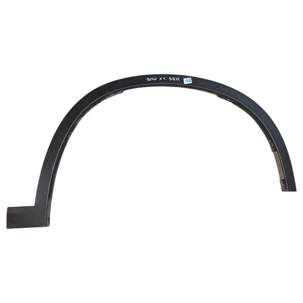 MOLDURA PASO DE RUEDA DELANTERA DERECHA BMW X1 2016/2022