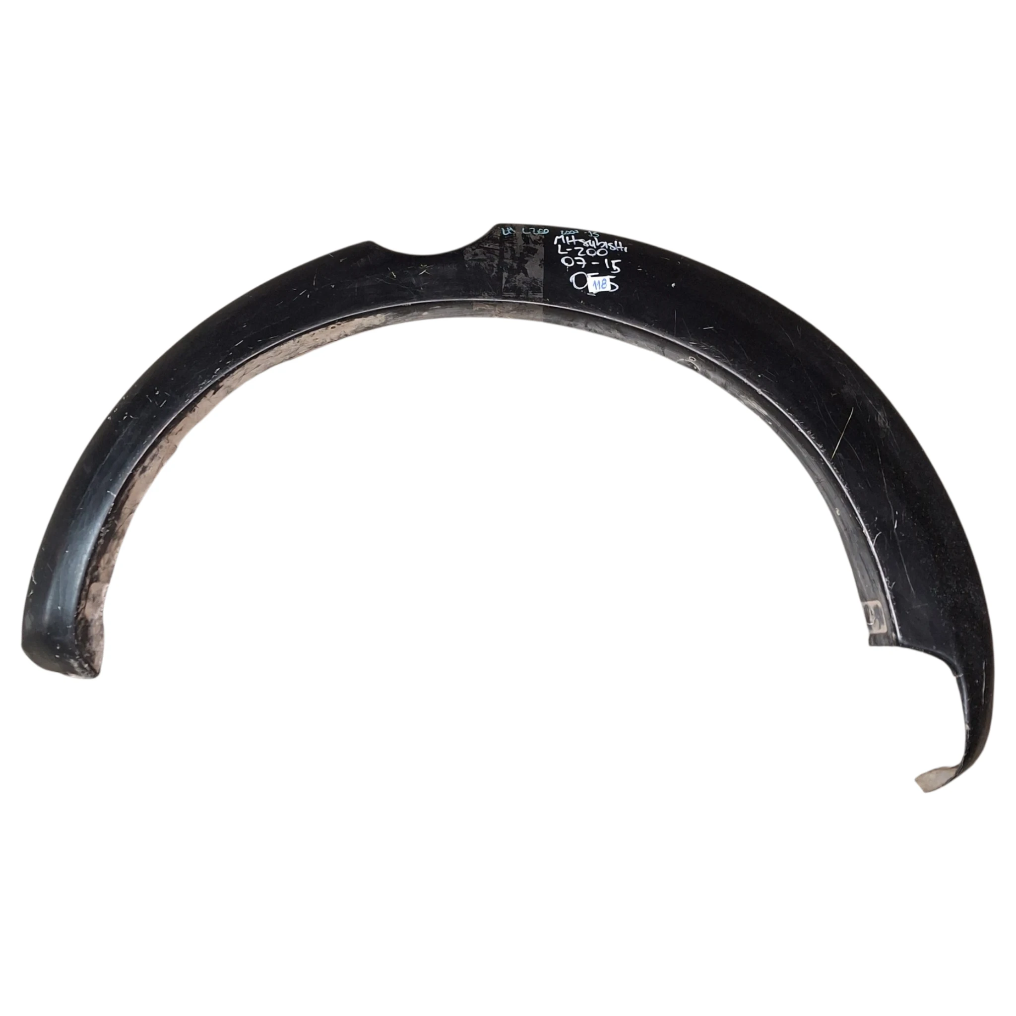 MOLDURA PASO DE RUEDA DELANTERA IZQUIERDA MITSUBISHI L200 2007/2015