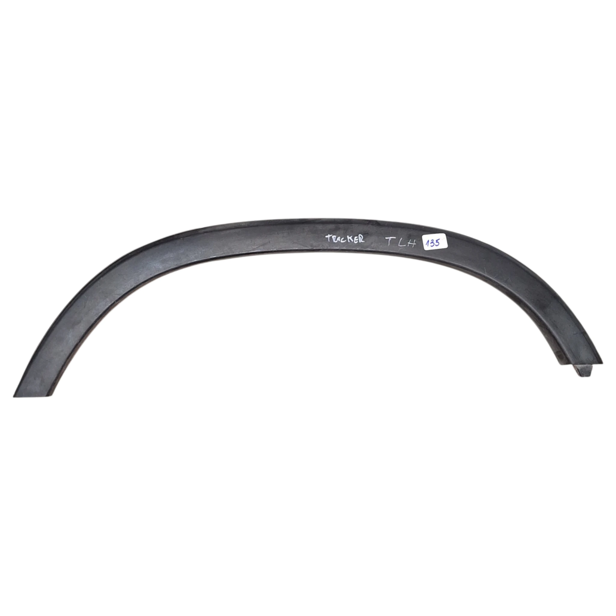 MOLDURA PASO DE RUEDA TRASERA IZQUIERDA CHEVROLET TRACKER 2013/2018