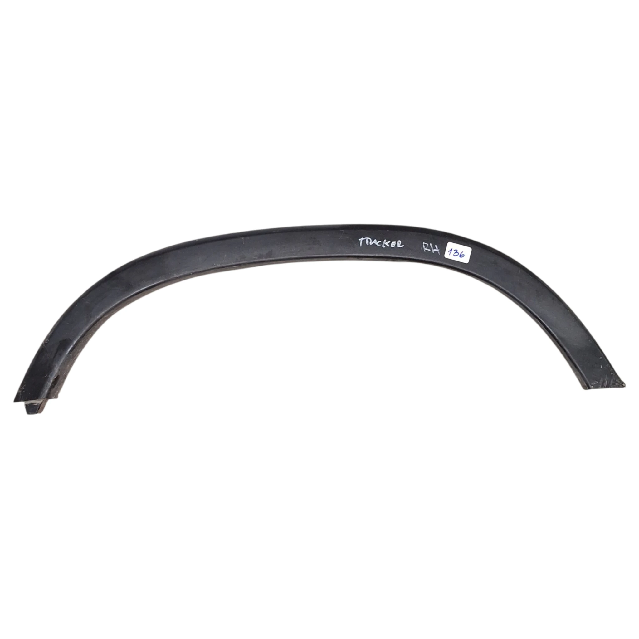 MOLDURA PASO DE RUEDA TRASERA DERECHA CHEVROLET TRACKER 2013/2018